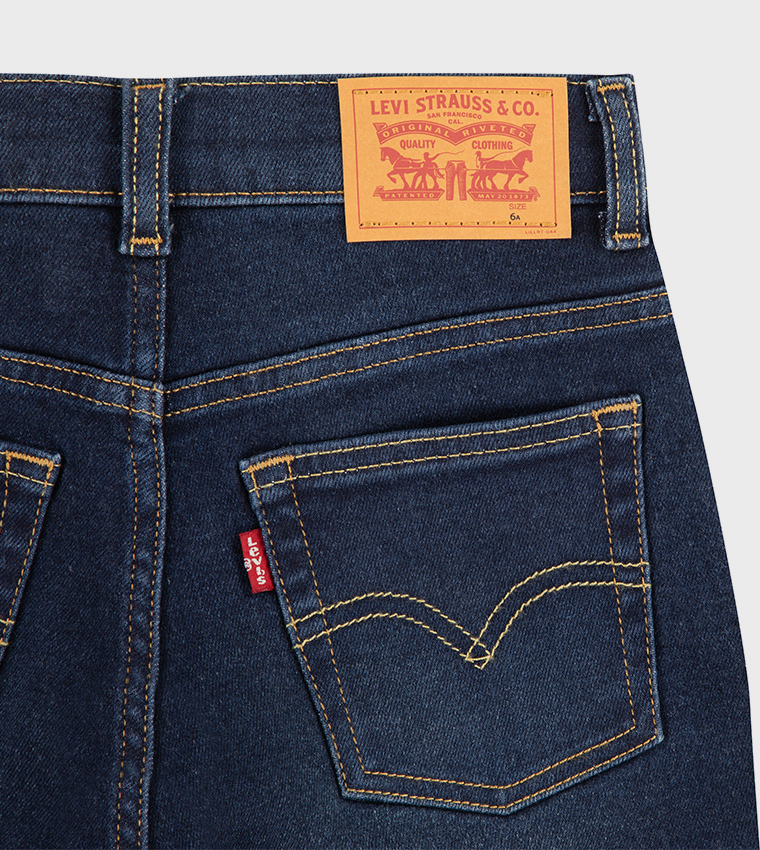 Faded Loose Tapered Fit Jeans