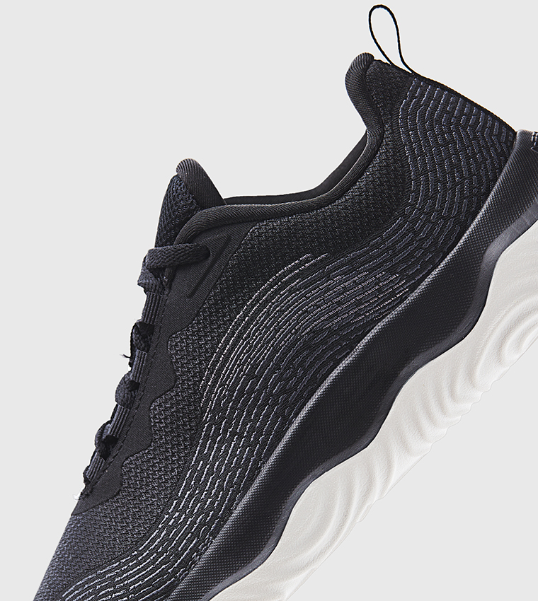 Round Toe Cross-Training Shoes