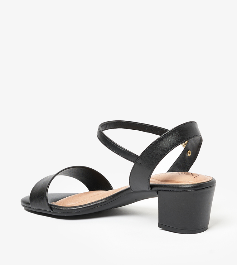 HOLLAND Textured Buckle Strap Block Heel Sandals
