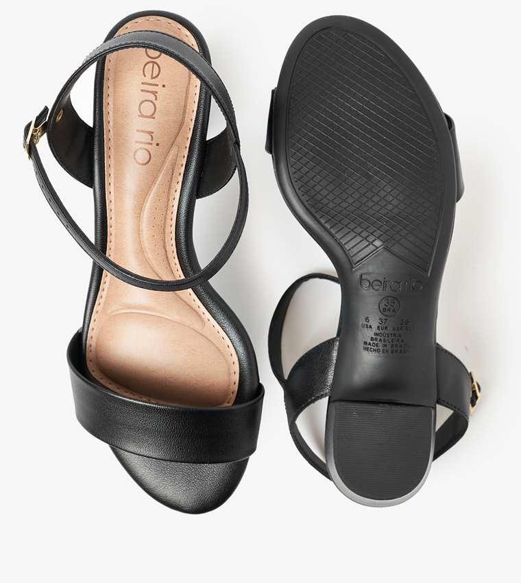 HOLLAND Textured Buckle Strap Block Heel Sandals