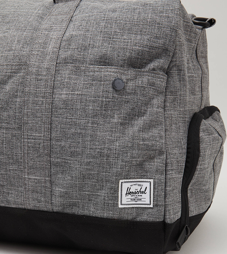 Bennett Duffle Bag with Pockets