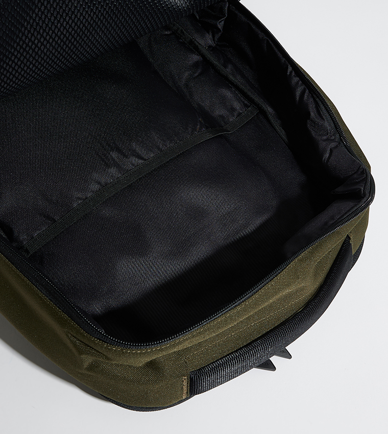 Kaslo Zip Around Tech Backpack