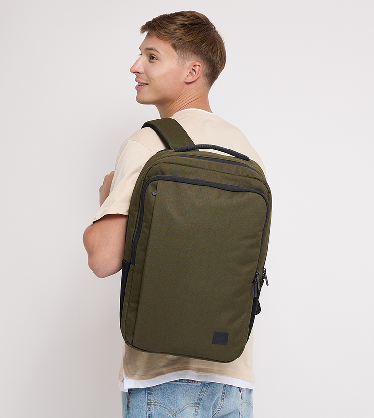 Kaslo Zip Around Tech Backpack