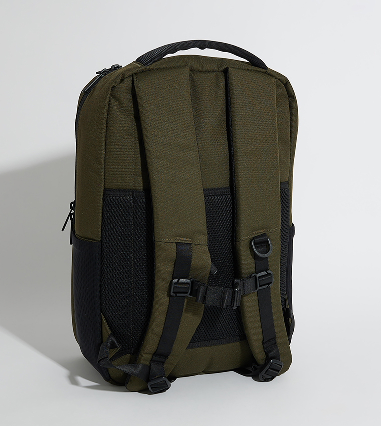Kaslo Zip Around Tech Daypack