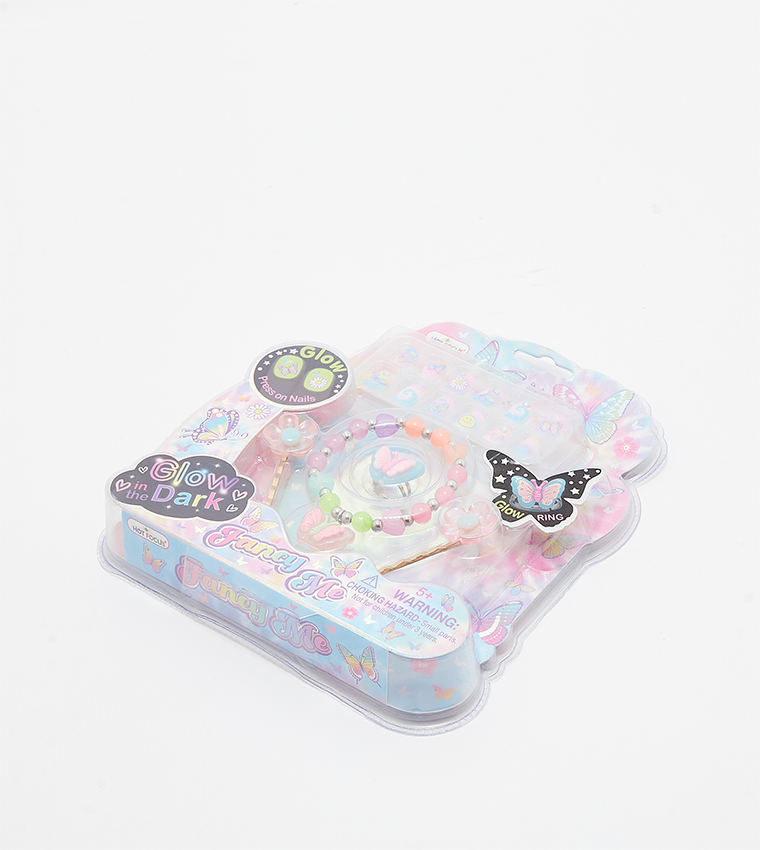 Hot Focu Fancy Me Press On Nail Beauty Set