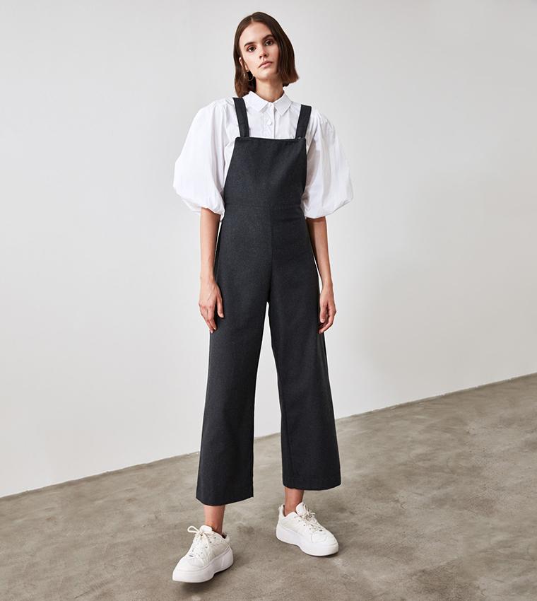 Dungaree and jumpsuit online