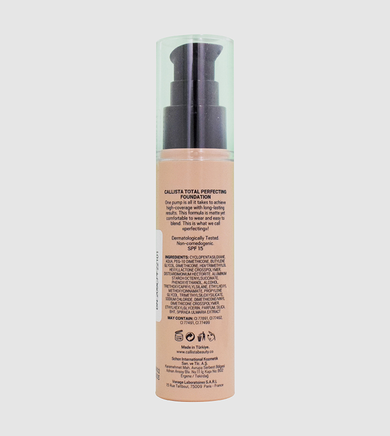 Total Perfecting Foundation 221 - Porcelain, 30ml