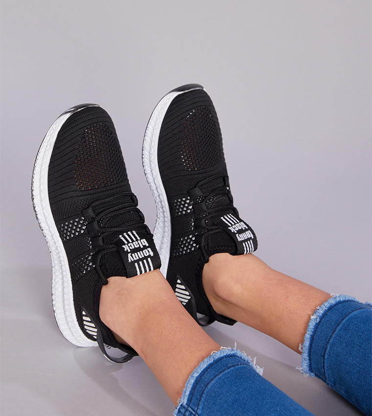 Round Toe Slip-On Casual Shoes