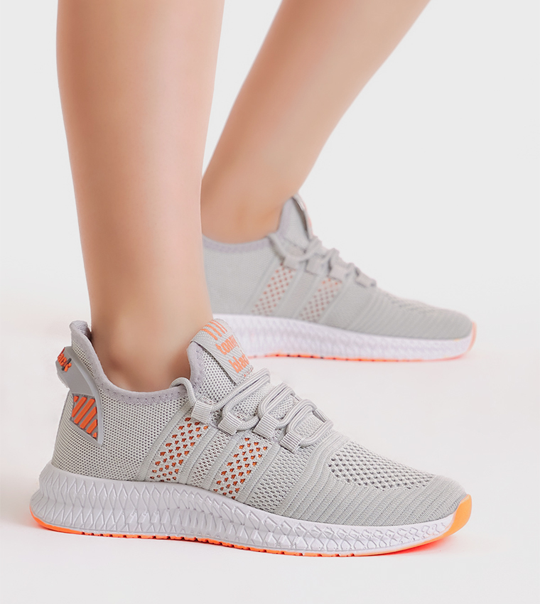Round Toe Slip-On Casual Shoes