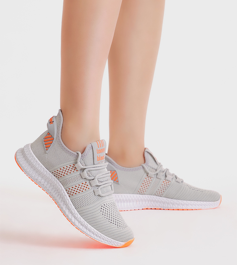 Round Toe Slip-On Casual Shoes