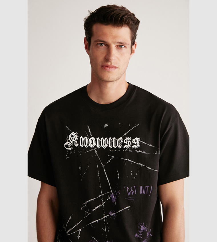 Printed Short Sleeves T-Shirt
