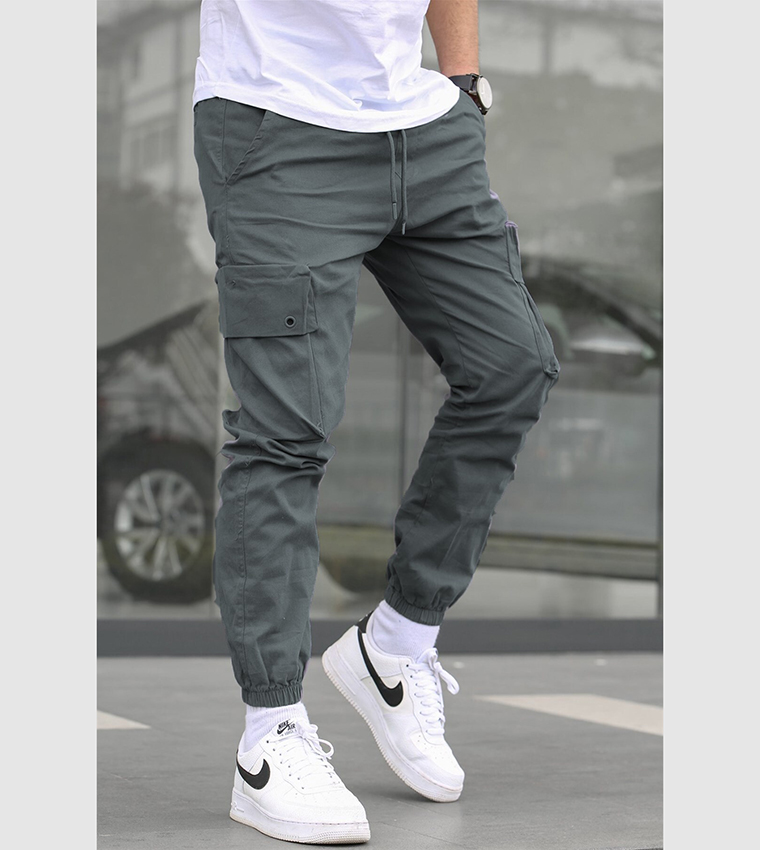 Black Cargo Trousers -- Madmext