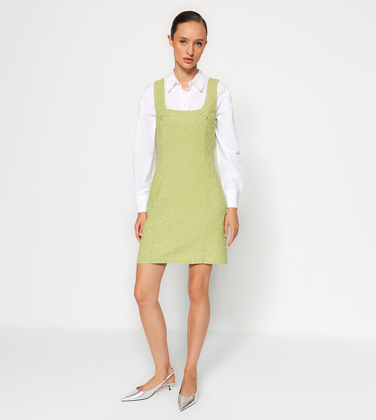 فستان قميص منسوج بياقة مربعة