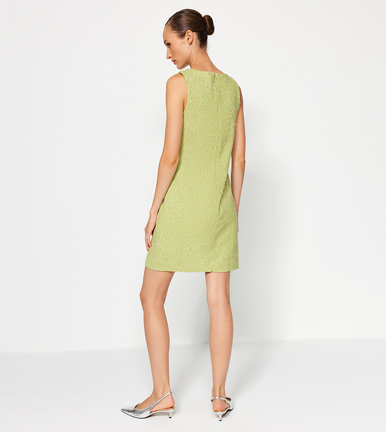 فستان قميص منسوج بياقة مربعة