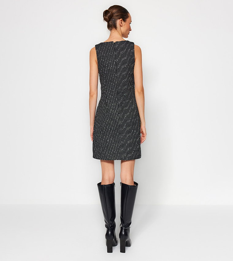 فستان قميص منسوج بياقة مربعة