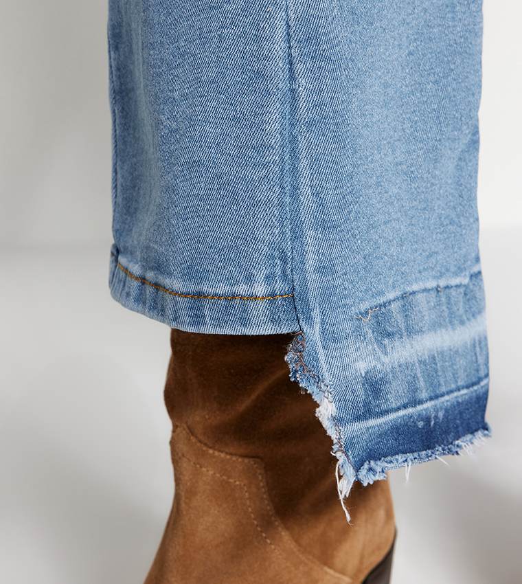 Pre-Order Seam Detail Flared Bottom Ankle Length Jeans