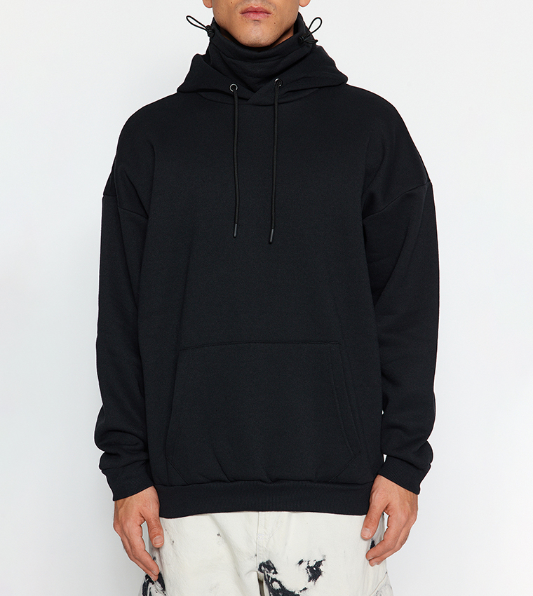 هودي سادة بأكمام طويلة ومقاس كبير 