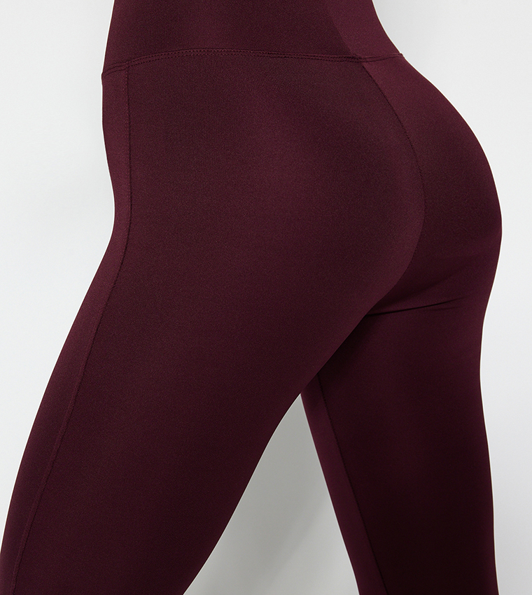 Buy Trendyol Solid Elastic Waist Active Tights In Cherry | 6thStreet UAE