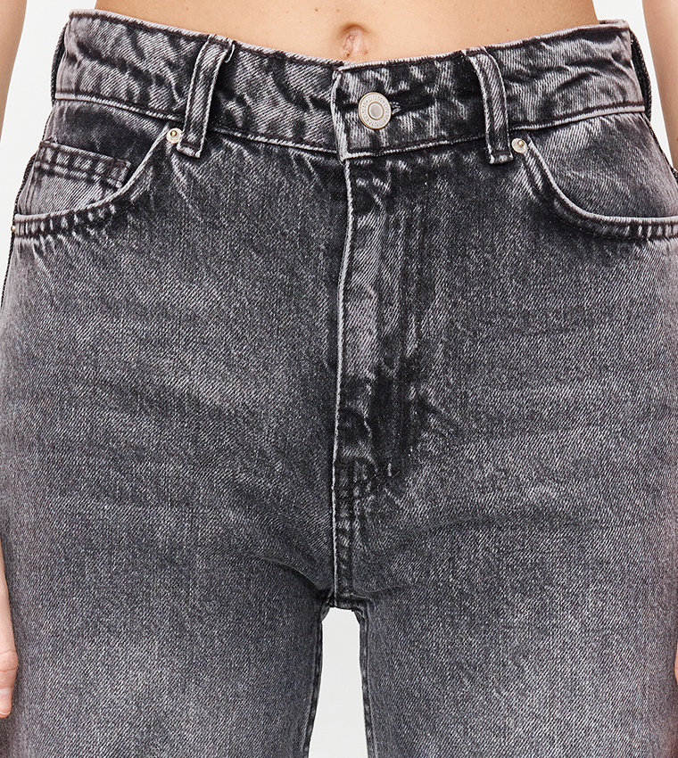Washed Low Waist Wide Leg Jeans