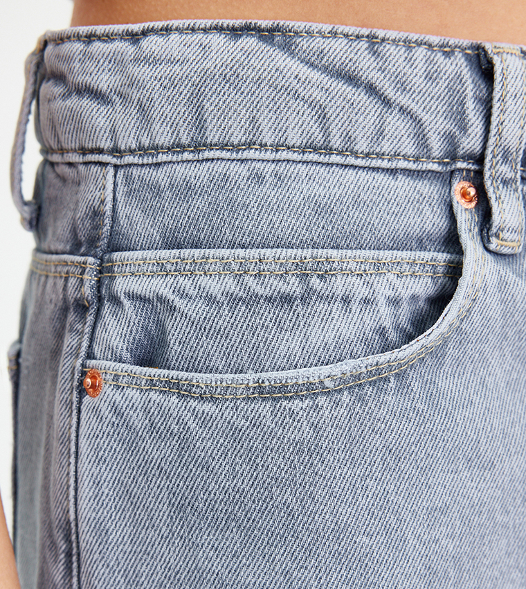 Washed Low Waist Baggy Jeans