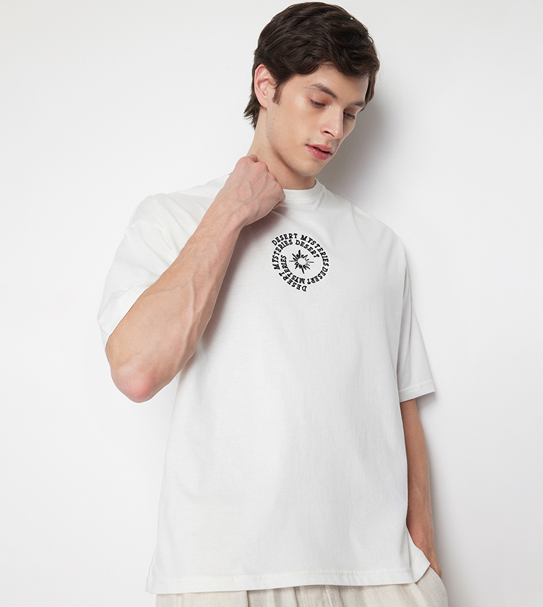 Embroidered Short Sleeves T-Shirt
