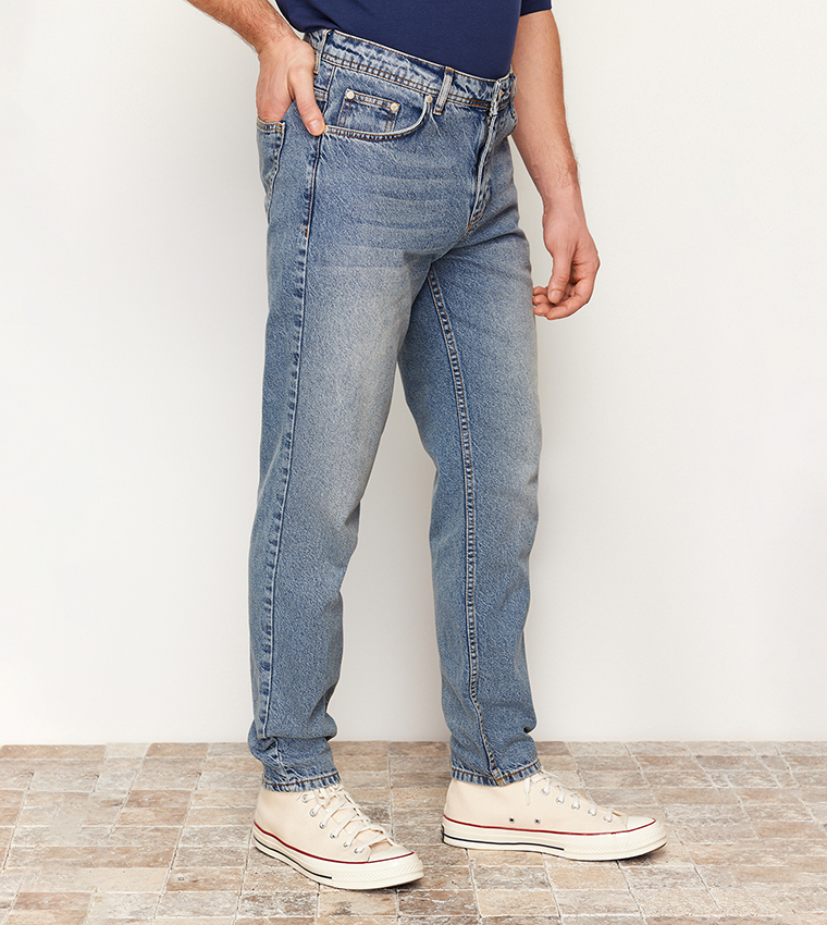 Mid Rise Relax Fit Boyfriend Jeans