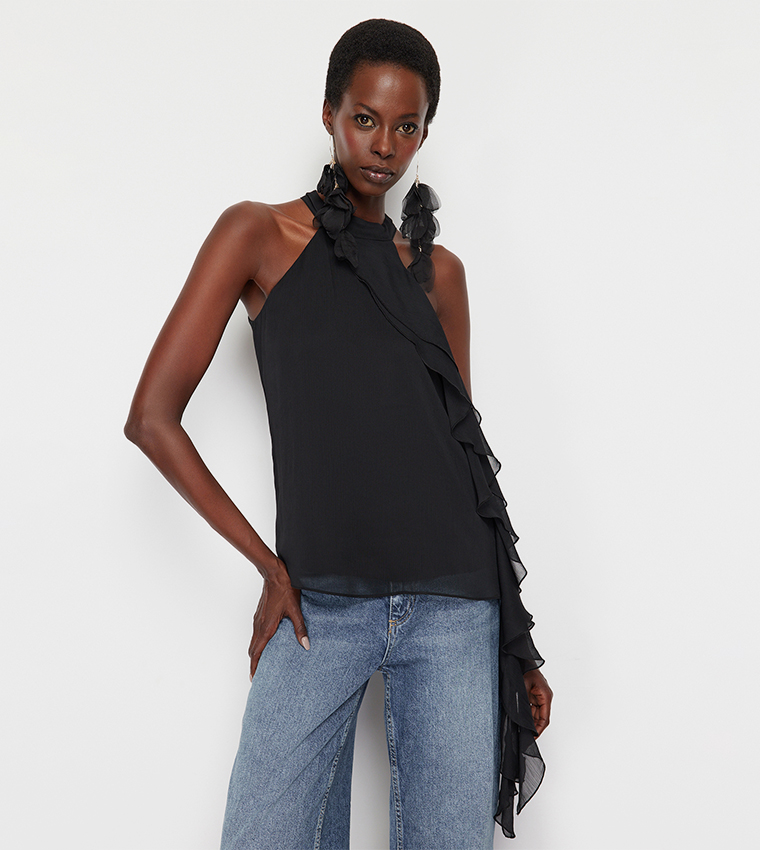 Buy Trendyol Ruffle Detail Chiffon Sleeveless Top In Black 6thStreet Kuwait