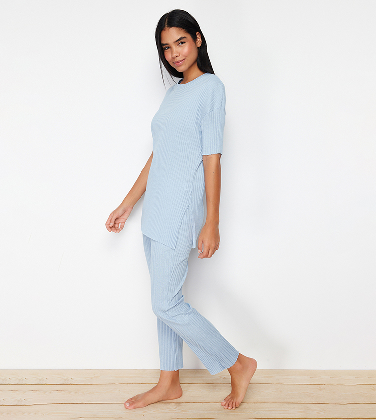 Solid Knitted Pyjama Set