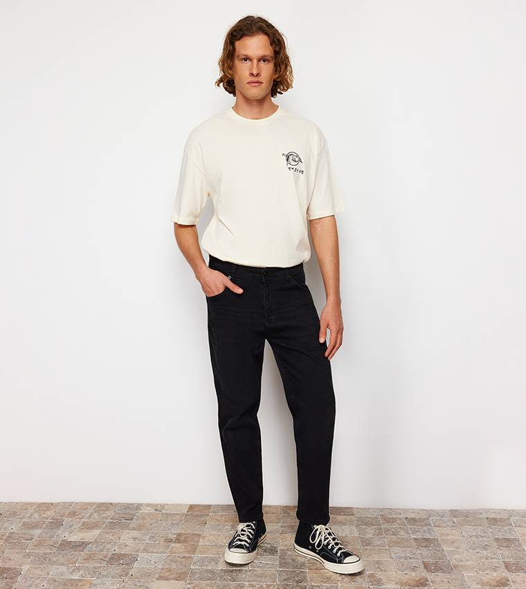 Stretchable Fabric Relaxed Fit Jeans