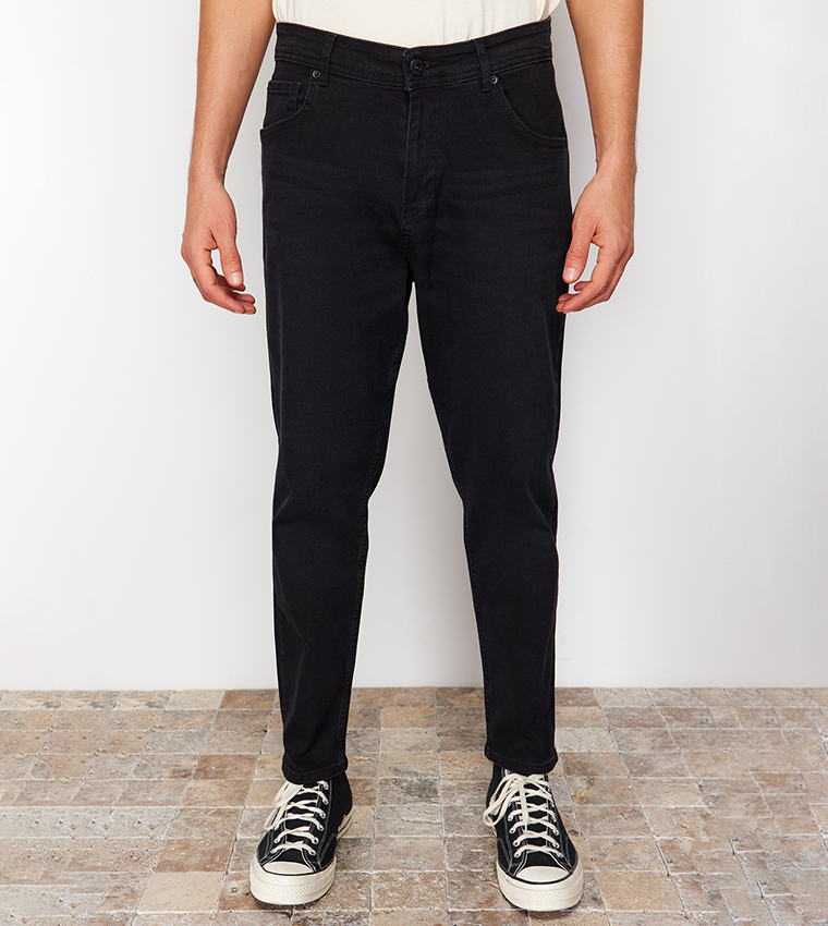 Stretchable Fabric Relaxed Fit Jeans