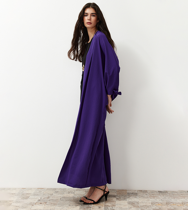 Tie Detail Aerobin Woven Abaya