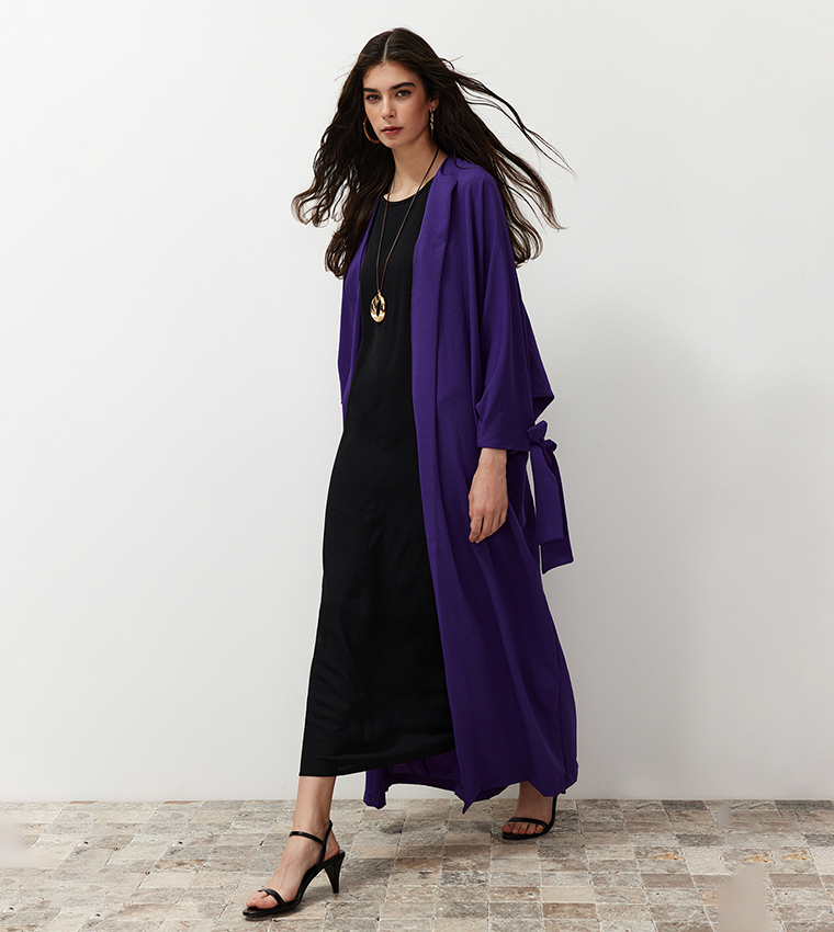 Tie Detail Aerobin Woven Abaya
