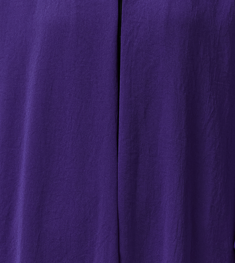 Tie Detail Aerobin Woven Abaya