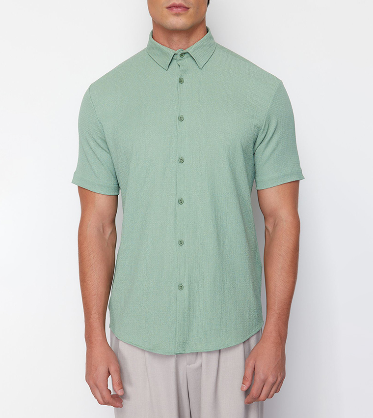 قميص بأكمام قصيرة مزخرف