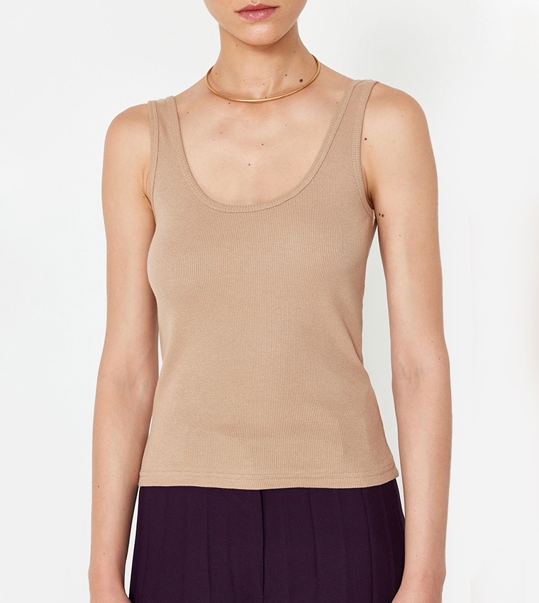 Ribbed Round Neck Tank Top