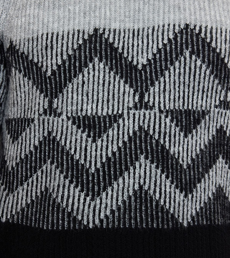 Ethnic Patterned Knitted Sweater