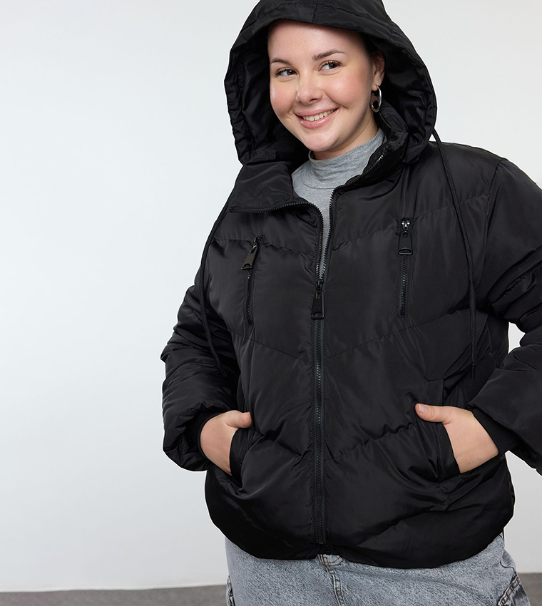 Buy Trendyol Curve Zip Through Puffer Jacket In Black 6thStreet Kuwait