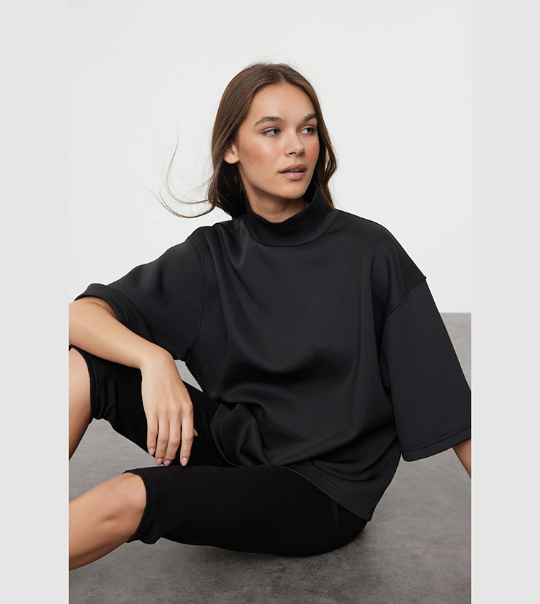 Buy Trendyol Mock Neck Oversized Sweatshirt In Black | 6thStreet UAE