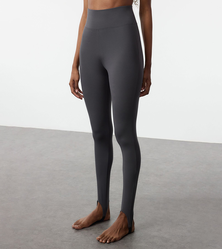 Buy Trendyol Foot Hole Yoga Leggings In Grey 6thStreet Bahrain