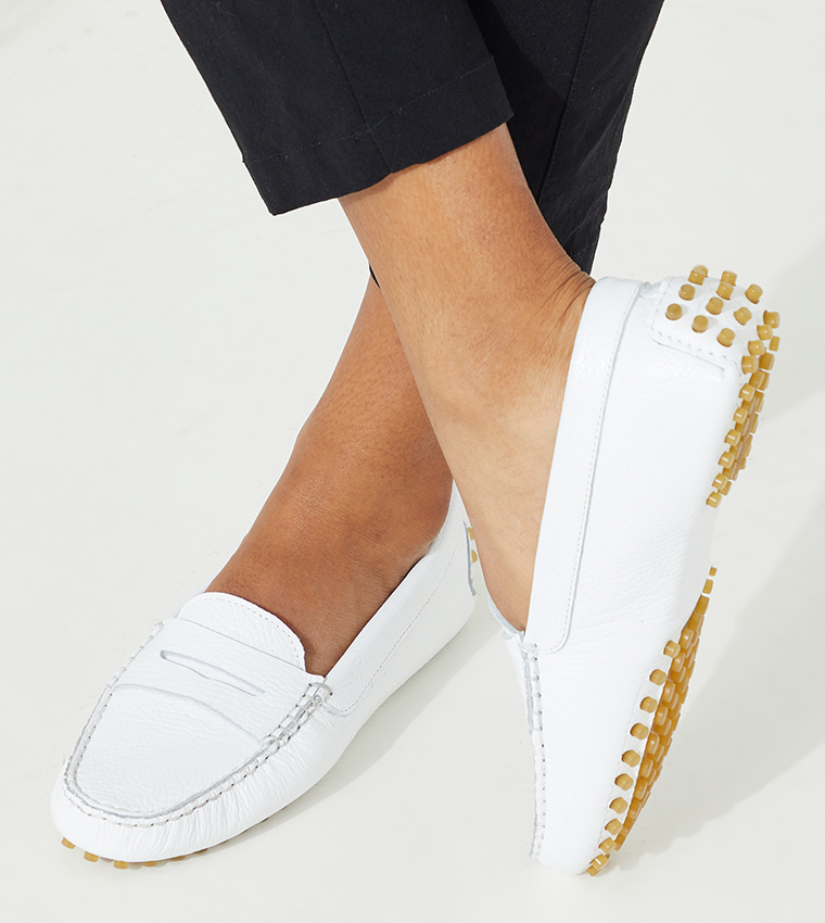 nine west white loafers