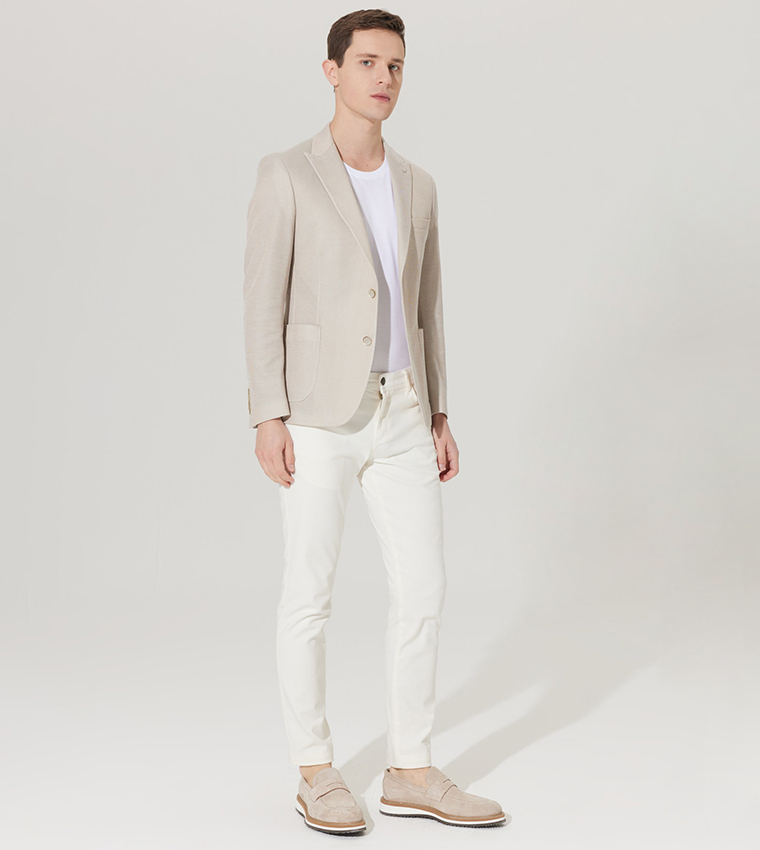 Buy ALTINYILDIZ CLASSICS Solid Slim Fit Blazer In Beige 6thStreet Kuwait