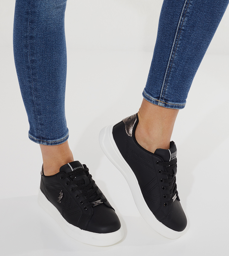 EXXY 3FX Logo Detail Low Top Sneakers
