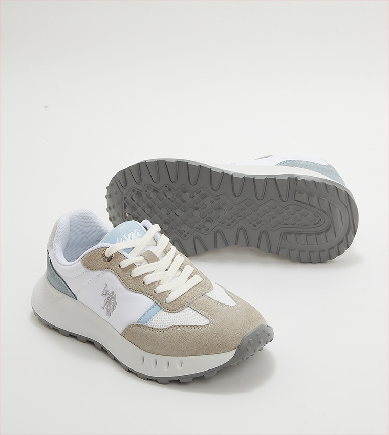 MENTA Logo Detail Sneakers
