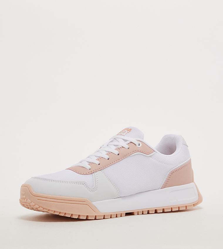 GWEN Lace-Up Sneakers
