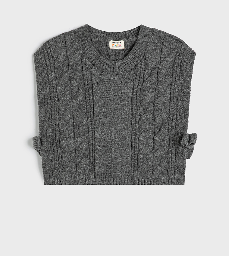 Knitted Sleeveless Sweater Vest