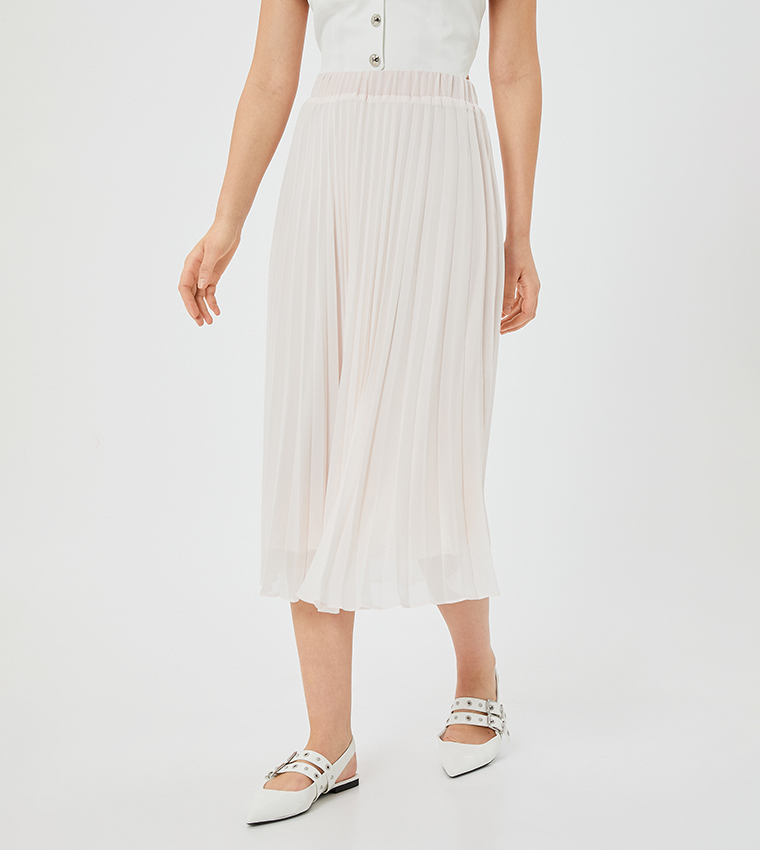 تنورة ميدي بكسرات