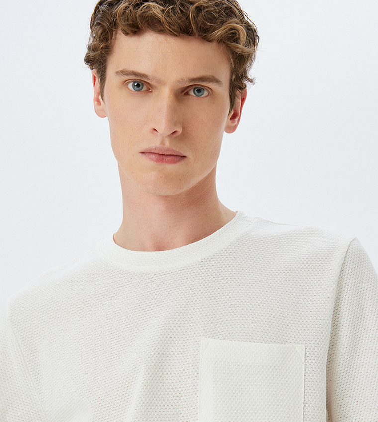 Solid Short Sleeves T-Shirt