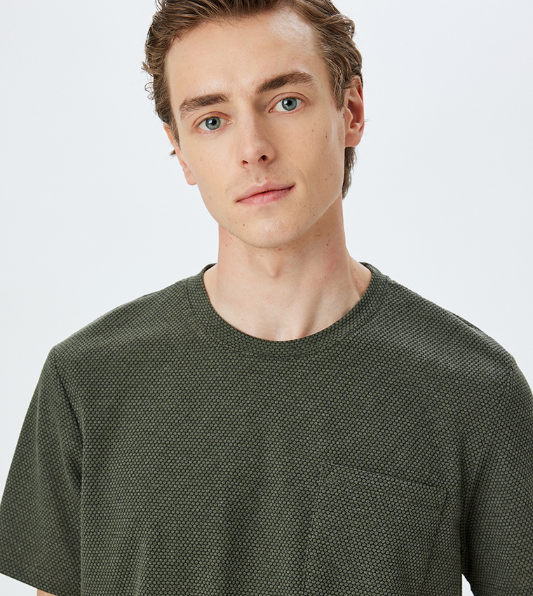 Solid Short Sleeves T-Shirt