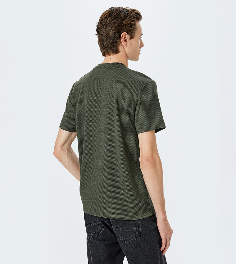 Solid Short Sleeves T-Shirt