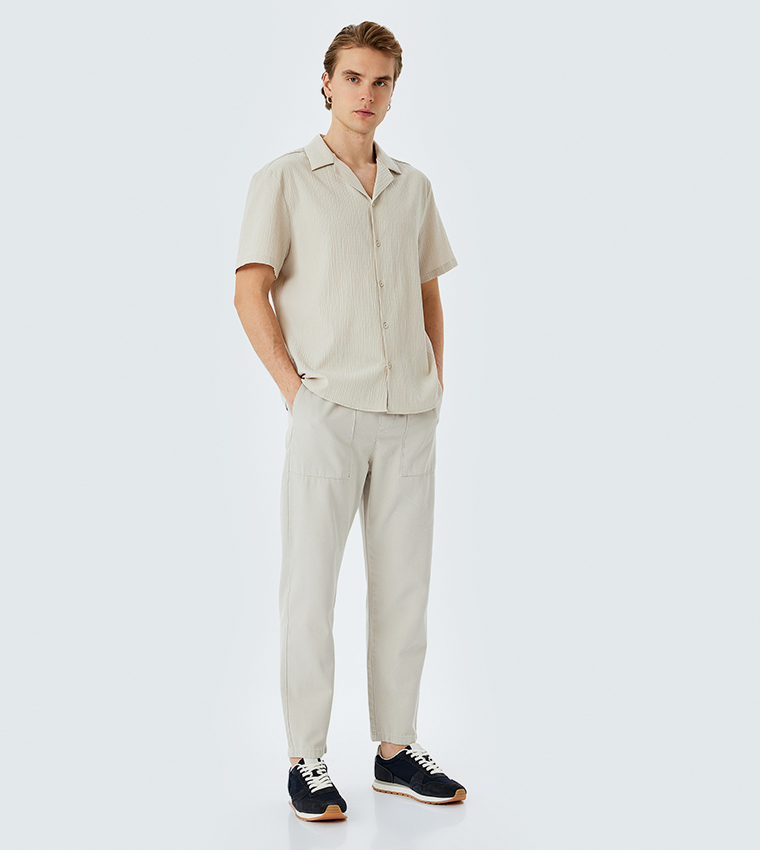 Mid Rise Tapered Fit Trousers